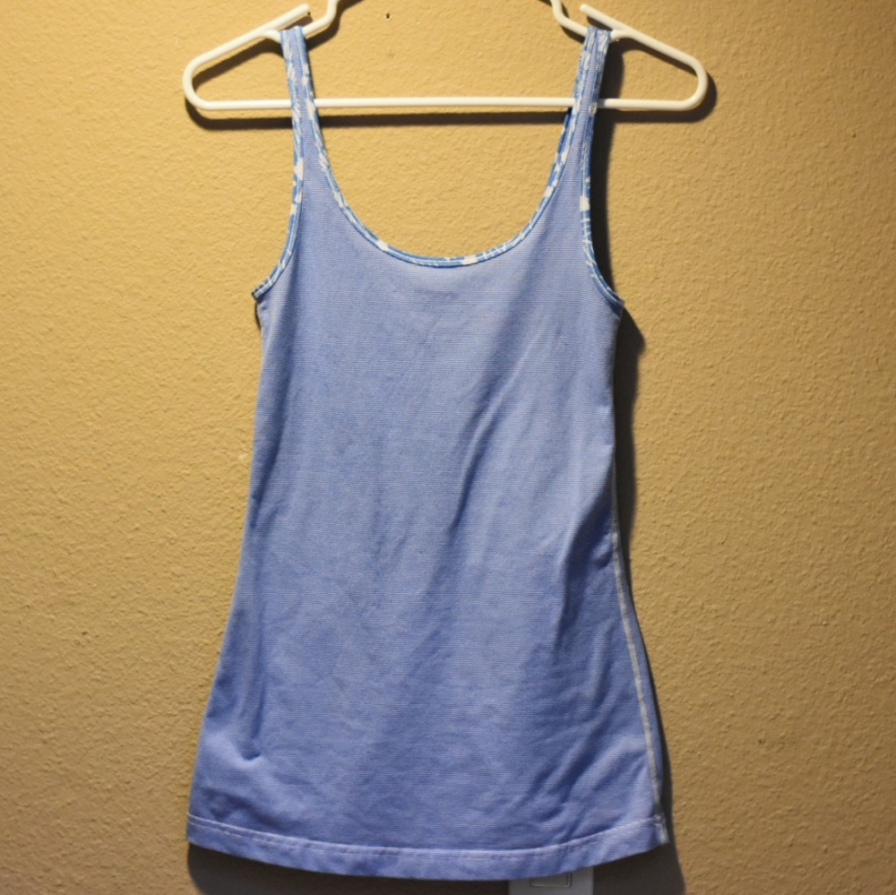 Lululemon tank top size 2